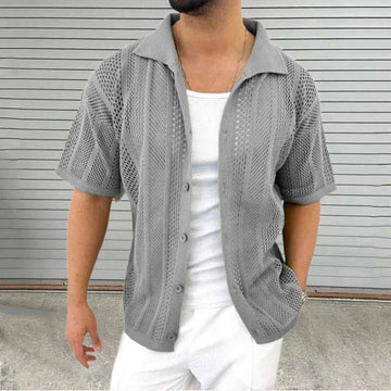 VINTAGE CASUAL SHORT SLEEVE SHIRT.